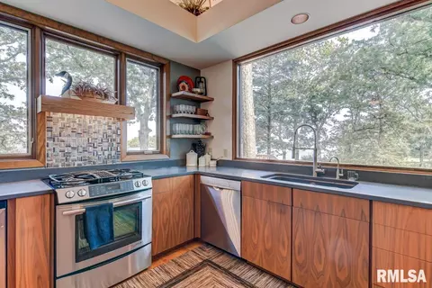 15 Forest Rdg, Springfield, IL 62712 photo 13