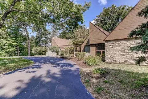 15 Forest Rdg, Springfield, IL 62712 photo 2