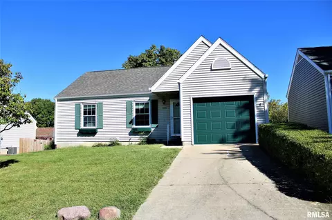 1609 Brenda Ct, Springfield, IL 62702 photo 2