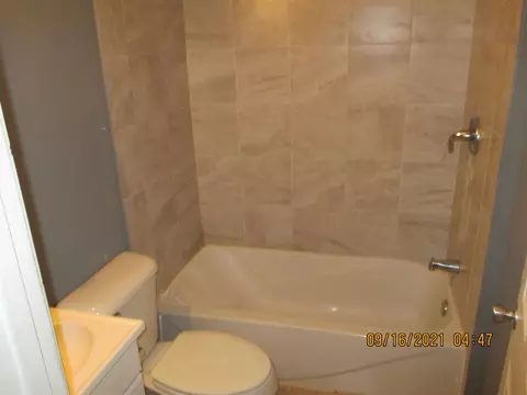 605 N Stephens Ave, Springfield, IL 62702 photo 8