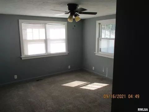 605 N Stephens Ave, Springfield, IL 62702 photo 12