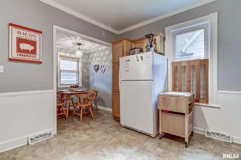 1400 S Pasfield St, Springfield, IL 62704 photo 11