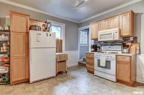 1400 S Pasfield St, Springfield, IL 62704 photo 9