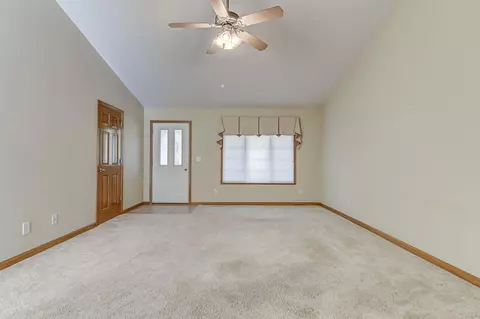 2709 Rutherford Trek Rd, Springfield, IL 62711 photo 4