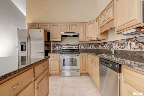 2709 Rutherford Trek Rd, Springfield, IL 62711 photo 13