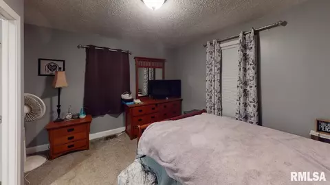 15 Hedge Dr, Springfield, IL 62702 photo 7
