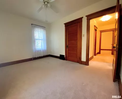 721 S Park Ave, Springfield, IL 62704 photo 26