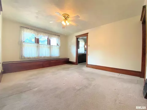 721 S Park Ave, Springfield, IL 62704 photo 11