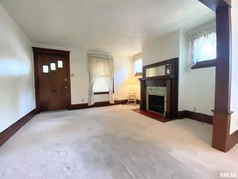 721 S Park Ave, Springfield, IL 62704 photo 10