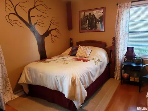 3524 Stanton St, Springfield, IL 62703 photo 9