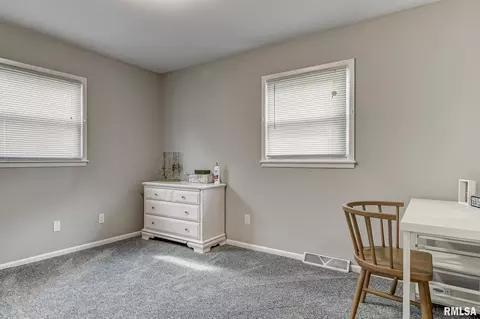112 Archer Ave, Springfield, IL 62704 photo 15