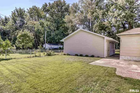 818 W Calhoun Ave, Springfield, IL 62702 photo 24