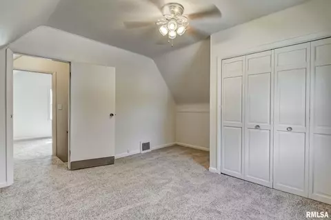 818 W Calhoun Ave, Springfield, IL 62702 photo 16