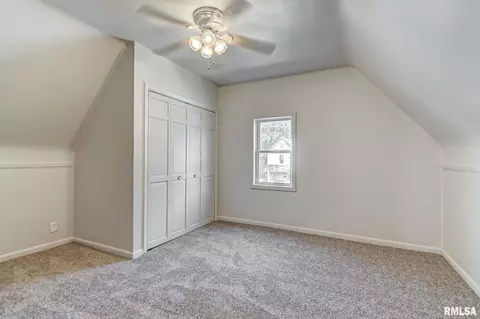 818 W Calhoun Ave, Springfield, IL 62702 photo 17
