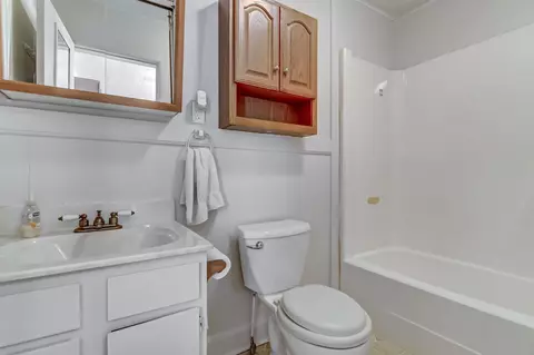 818 W Calhoun Ave, Springfield, IL 62702 photo 14
