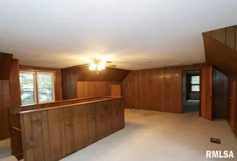 2108 Marland St, Springfield, IL 62702 photo 6