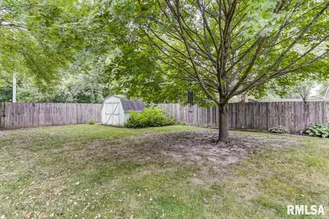 10 Apache Dr, Springfield, IL 62711 photo 32