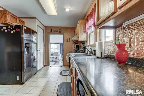 2712 Cheshire Rd, Springfield, IL 62703 photo 12