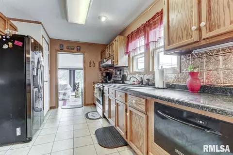 2712 Cheshire Rd, Springfield, IL 62703 photo 14