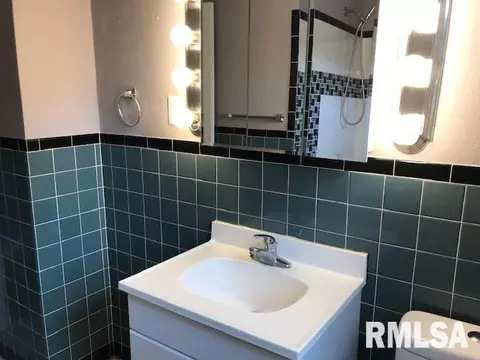 3325 S 4th St, Springfield, IL 62703 photo 13
