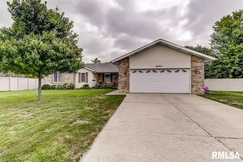 2001 Carrington Ct, Springfield, IL 62704 photo 1