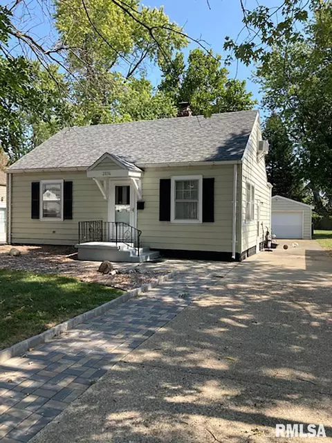 2836 S 3rd Sts, Springfield, IL 62703 photo 1