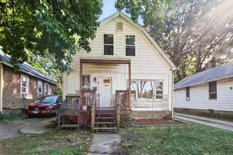 1126 W Calhoun Ave, Springfield, IL 62702 photo 2