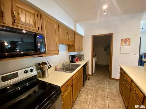 50 Brookside Pl, Springfield, IL 62704 photo 11