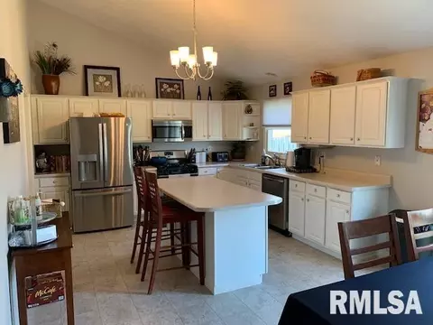 2409 Gander Rd, Springfield, IL 62711 photo 5