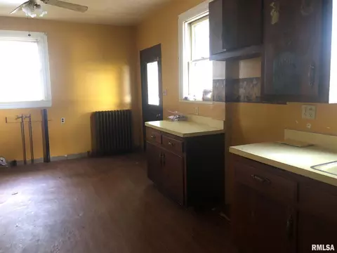 342 W Reynolds St, Springfield, IL 62702 photo 6