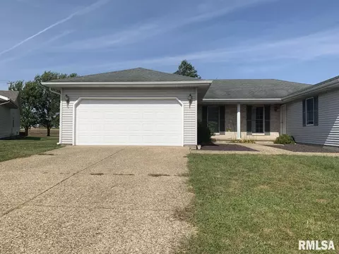 149 Genoa Dr, Springfield, IL 62703 photo 2