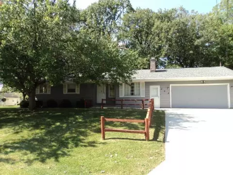 305 Hillside Dr, Kewanee, IL 61443 photo 1
