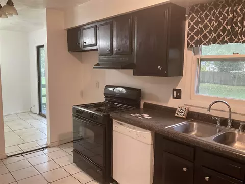 2616 E Lawrence Rd, Springfield, IL 62703 photo 11