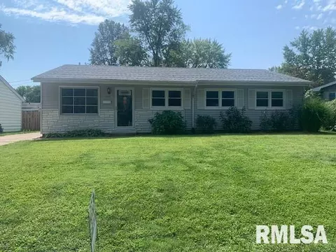 100 Windsor Rd, Springfield, IL 62702 photo 2