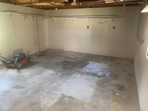100 Windsor Rd, Springfield, IL 62702 photo 28