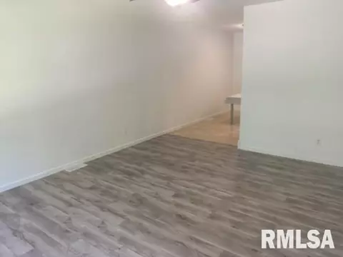 100 Windsor Rd, Springfield, IL 62702 photo 14