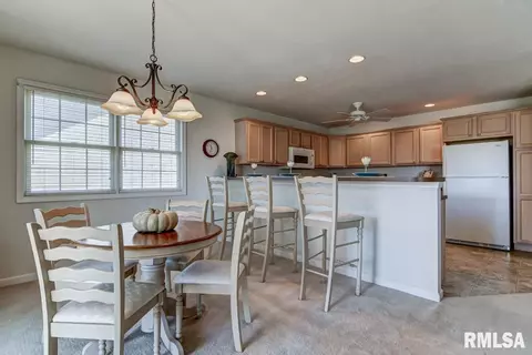 3636 Birkdale Dr, Springfield, IL 62712 photo 8
