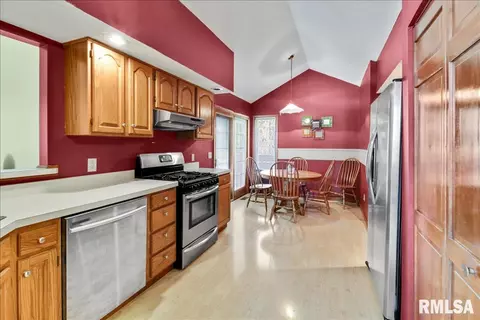 6201 Hayley Ct, Springfield, IL 62712 photo 4