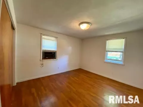 3235 Neptune Ave, Springfield, IL 62707 photo 7