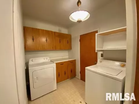 3235 Neptune Ave, Springfield, IL 62707 photo 14