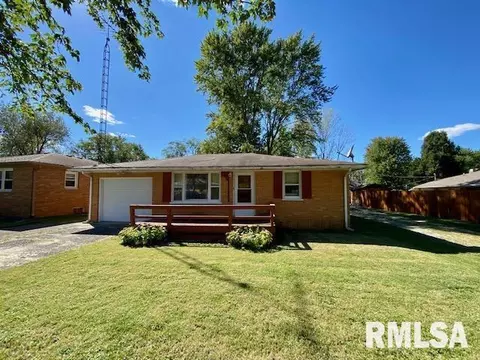 3235 Neptune Ave, Springfield, IL 62707 photo 1