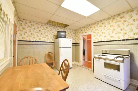 1106 N 13th St, Springfield, IL 62702 photo 10