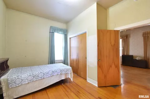 1106 N 13th St, Springfield, IL 62702 photo 8