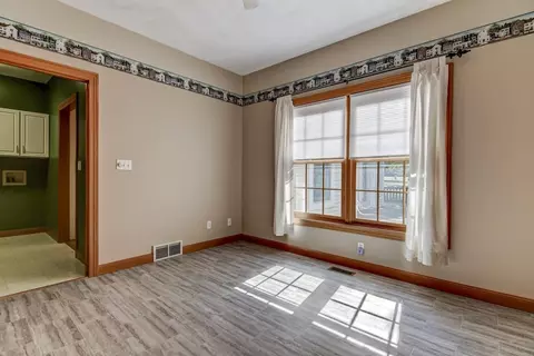8 Chimney View Ln, Springfield, IL 62707 photo 28