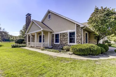 8 Chimney View Ln, Springfield, IL 62707 photo 4