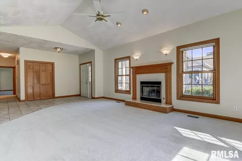8 Chimney View Ln, Springfield, IL 62707 photo 9