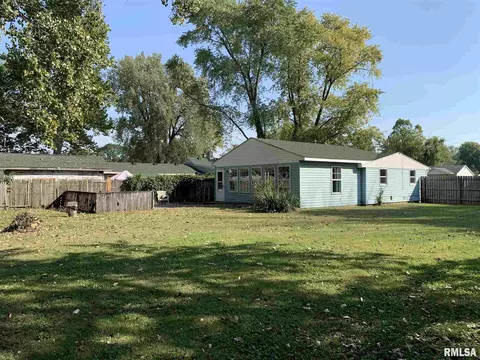 809 Indiana Ave, Springfield, IL 62702 photo 10