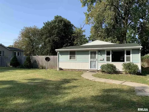 809 Indiana Ave, Springfield, IL 62702 photo 3