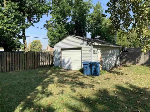 809 Indiana Ave, Springfield, IL 62702 photo 8