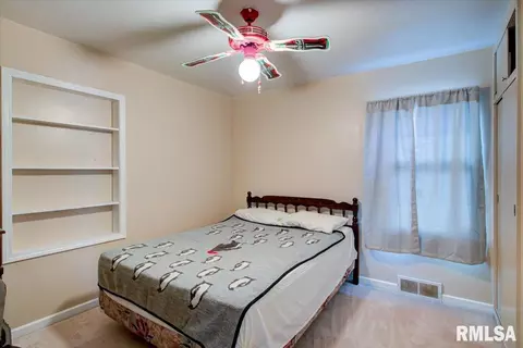 2225 S 1st St, Springfield, IL 62704 photo 18